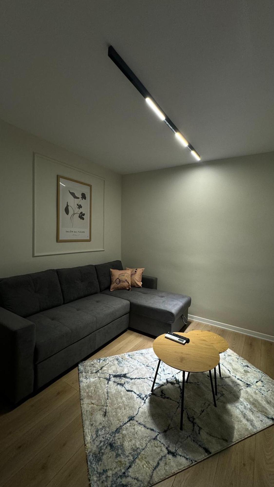 Charming Comfort Apartment Tirana Exterior foto